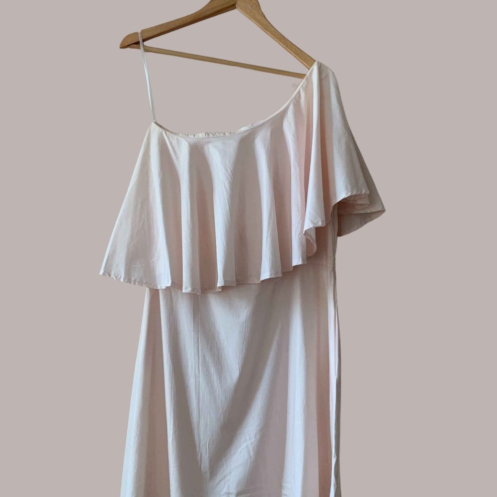 MEG Ruffled Dress- M